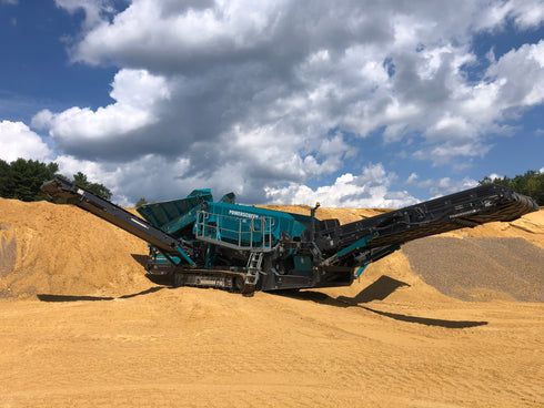 2024 POWERSCREEN WARRIOR 2100 APRON S3138